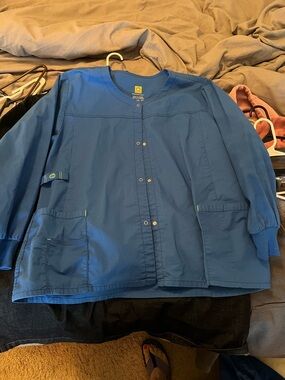 Wonder Winks Royal Scrub Jacket with Snap Front